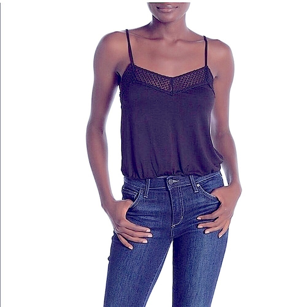 Hiatus Mesh Textured Cami - Picture 2 of 2